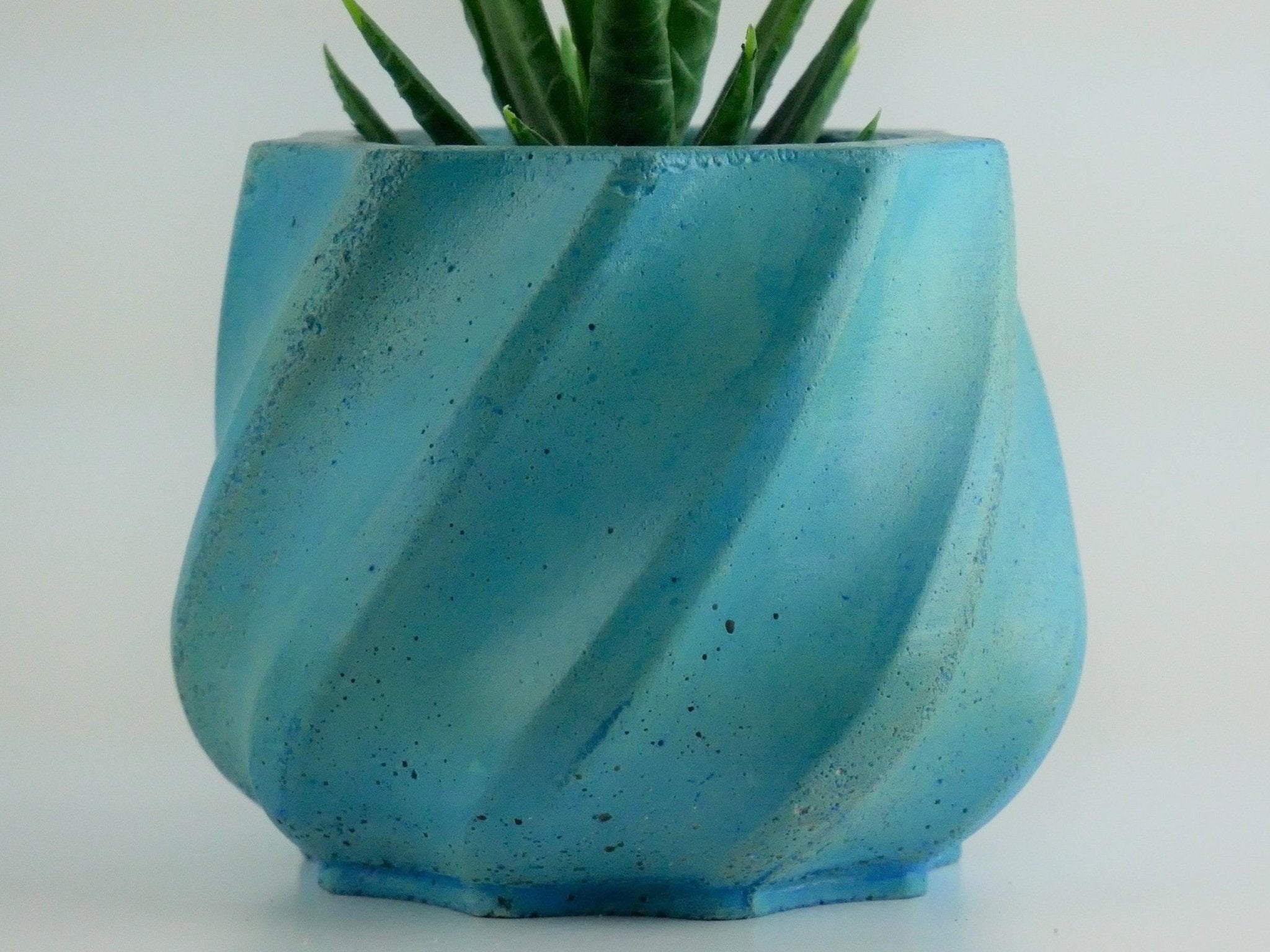 Nejire - Cement Planter - Planter - Liminal Goods