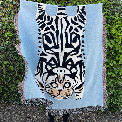 Relatable Basic - American Shorthair Woven Blanket