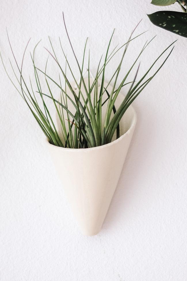 Carter + Rose Ceramic Wall Planter, Large Cone
